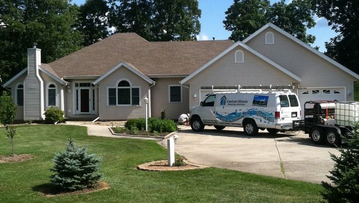 The Importance of Roof Cleaning Before Summer Storms